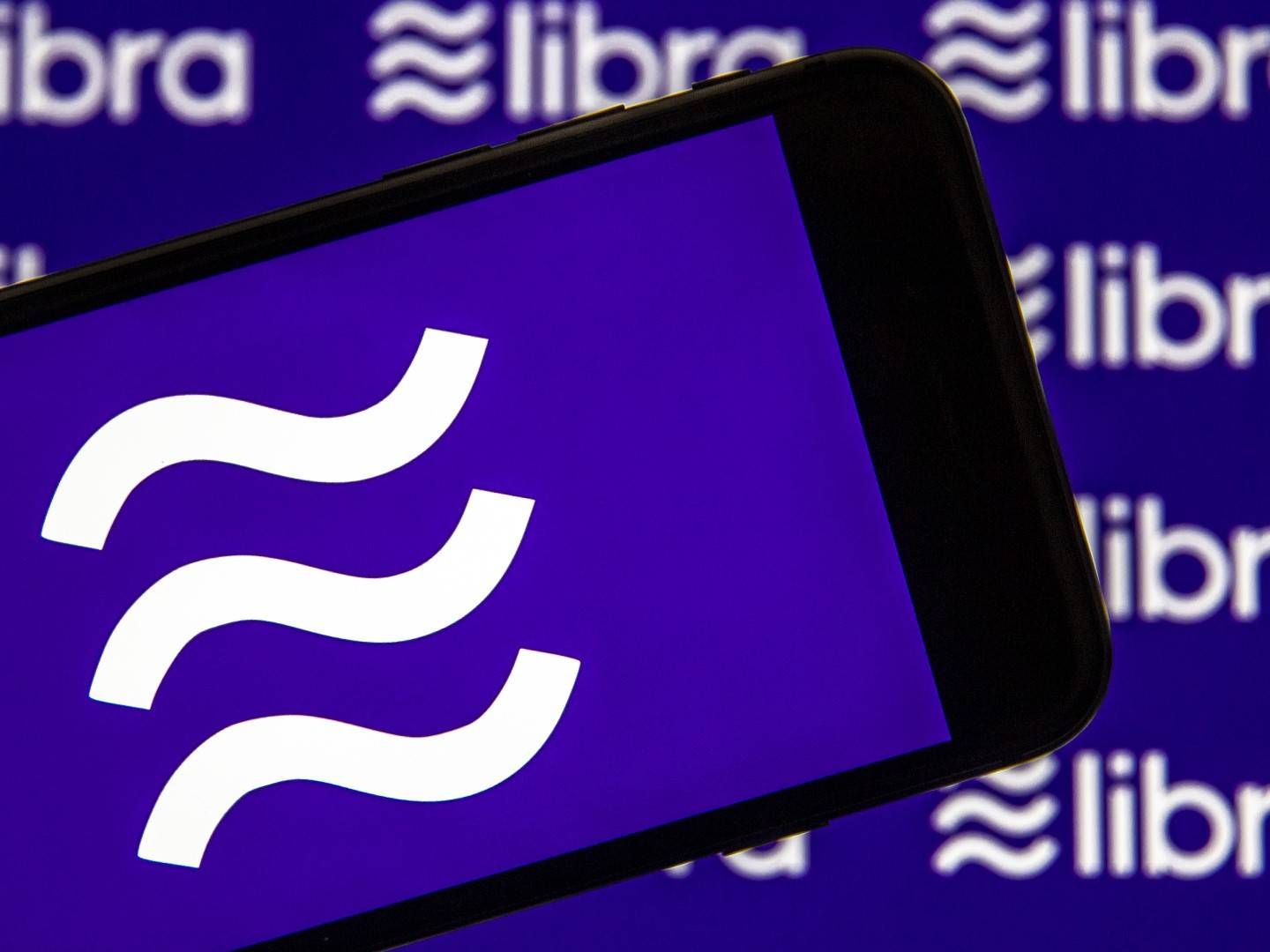 Smartphone mit Libra-Logo | Foto: picture-alliance / AA