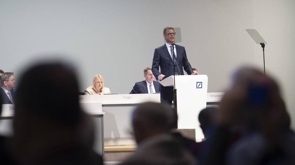 Deutsche-Bank-Chef Christian Sewing auf der Hauptversammlung seiner Bank 2019 | Foto: picture alliance / Sven Simon