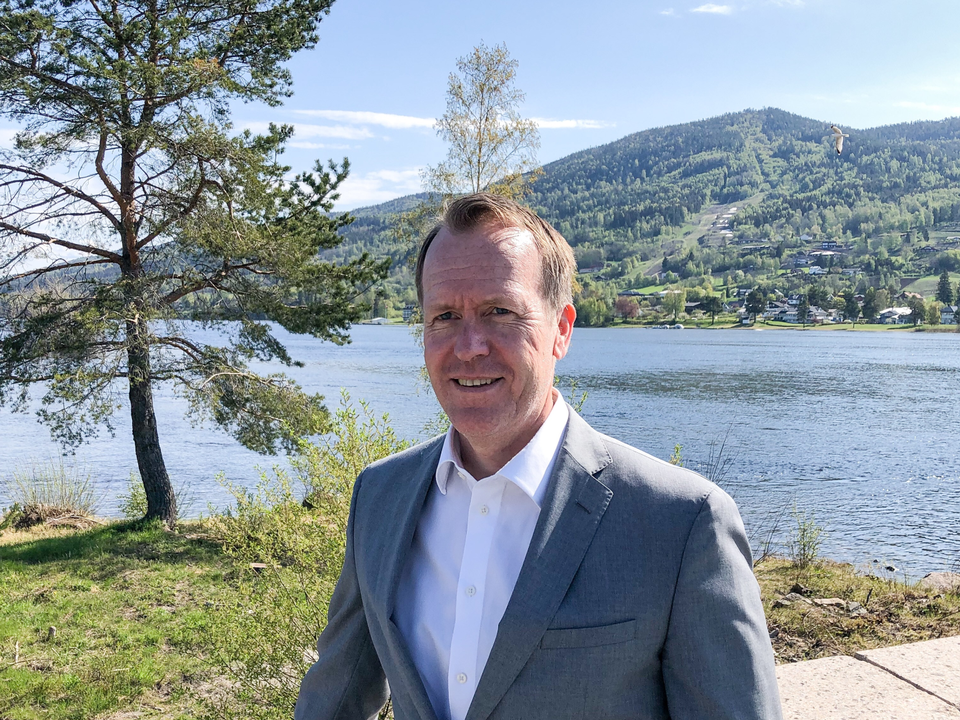 Hans Kristian Glesne er administrerende banksjef i Skue Sparebank. | Foto: Per Skøien