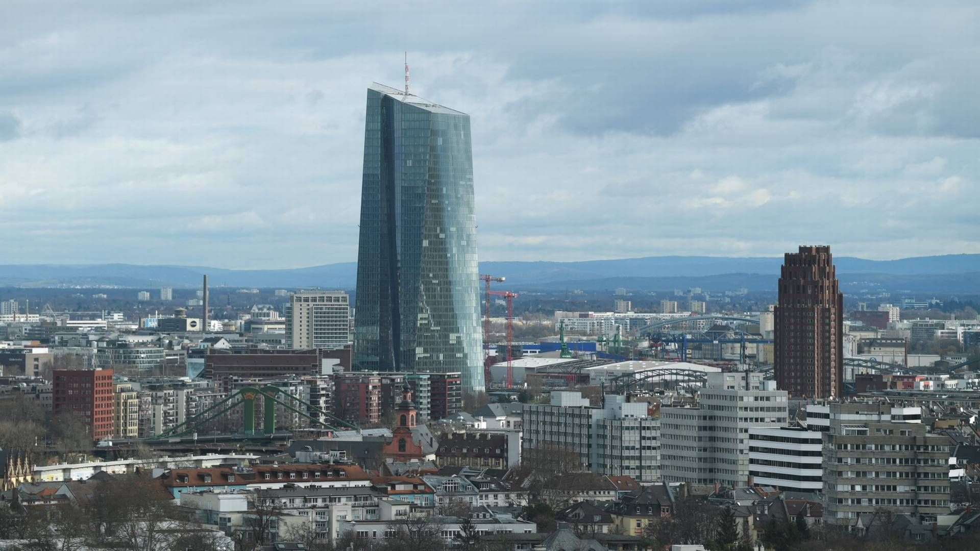 Zentrale der Europäischen Zentralbank in Frankfurt | Foto: picture alliance/Arne Dedert/dpa