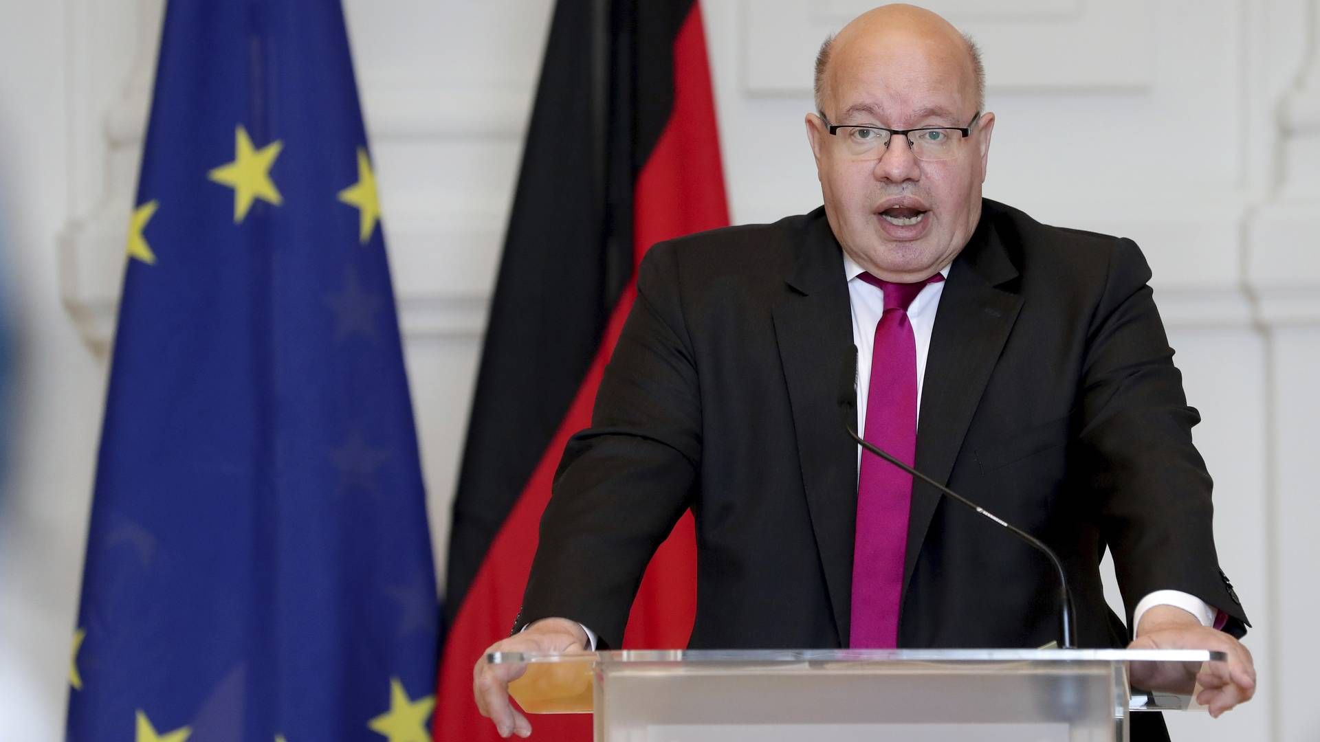 [12:46] Erhard Krasny Bundeswirtschaftsminister Peter Almaier (CDU) spricht vor der Presse am 4. Juni in Berlin. | Foto: picture alliance / AP Photo