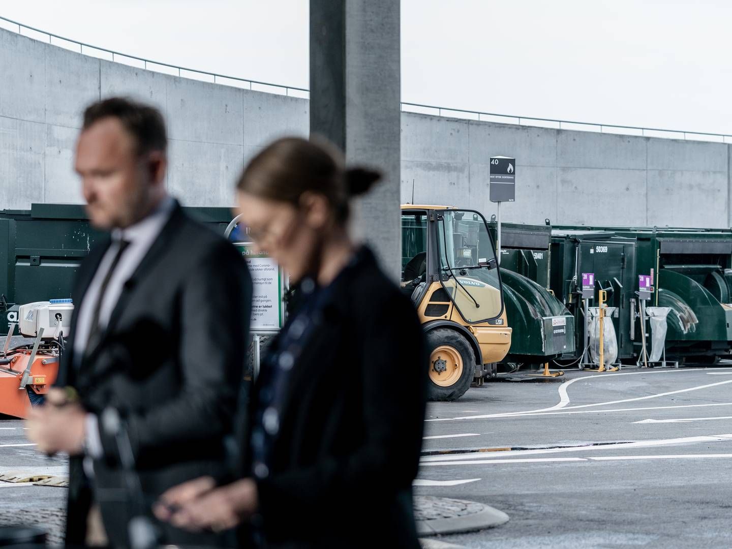 Miljøminister Lea Wermelin (S) og klima- energi- og forsyningsminister Dan Jørgensen (S) præsenterede mandag d. 18 maj regeringens bud på en mere grøn affaldssektor med langt mindre CO2-udledning. | Foto: Aleksander Klug
