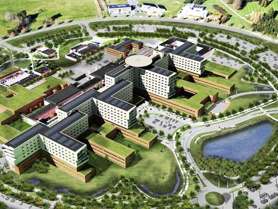 Sjællands Universitetshospital i Køge, der er ved at blive bygget. Øverst i billedet løber Lykkebæksvej, hvor Codan Medicals nye domicil skal ligge. | Foto: PR-visualisering: Region Sjælland
