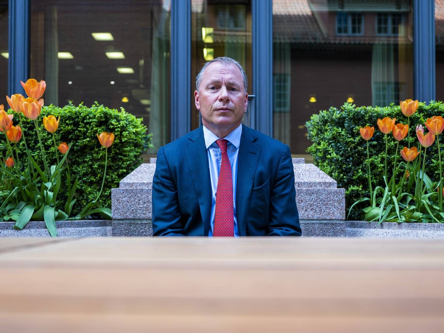 Påtroppende sjef i oljefondet Nicolai Tangen slipper inn som «ekstern gjest» i fondets kontorer fram til Stortinget har holdt sin høring om ansettelsen. | Foto: Håkon Mosvold Larsen/NTB Scanpix
