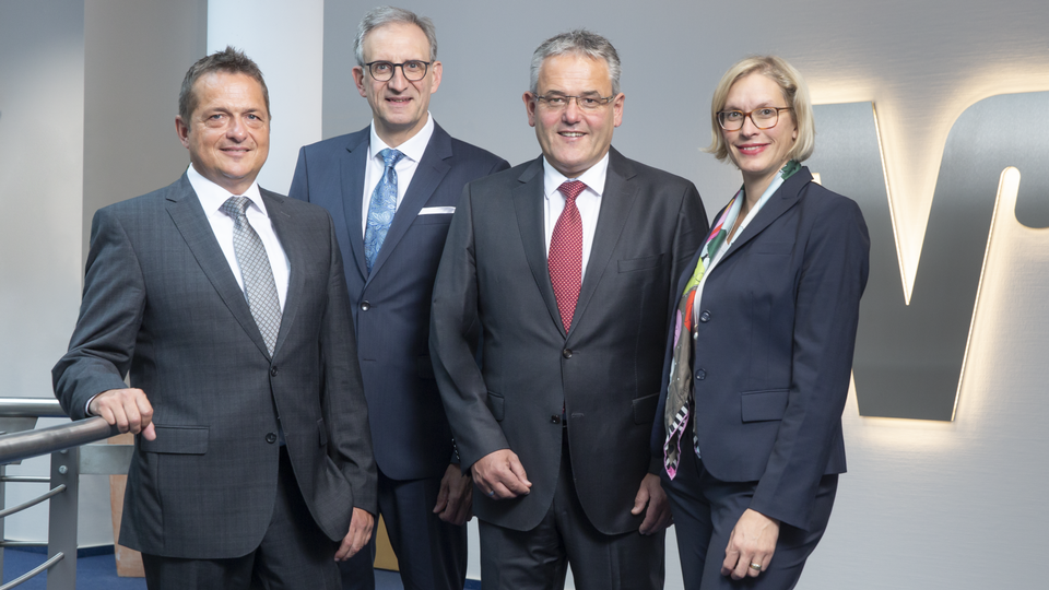 Der Vorstand der VR Bank Heuberg-Winterlingen (von links): Michael Heinemann, Andreas Eckl (Vorsitz), Willy Braun und Cornelia Rosenau | Foto: VR Bank Heuberg-Winterlingen