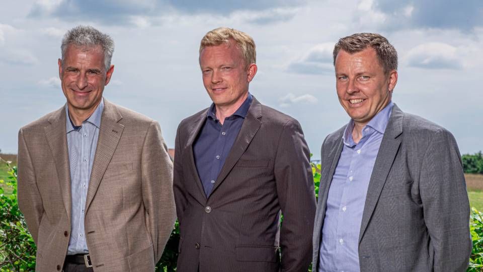 Med formand Jørgen S. Christensen (tv.), ny direktør Søren Maigaard (i midten) og næstformand Morten Gade Christensen (th.) har Energicert besat topposterne. Nu venter den næste fase af rekrutteringen for energiselskabernes nye cyber-beskytter. | Foto: Energicert