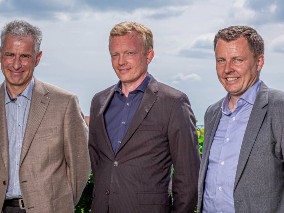 Med formand Jørgen S. Christensen (tv.), ny direktør Søren Maigaard (i midten) og næstformand Morten Gade Christensen (th.) har Energicert besat topposterne. Nu venter den næste fase af rekrutteringen for energiselskabernes nye cyber-beskytter. | Foto: Energicert