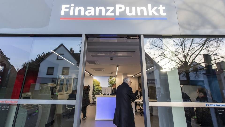 Ein Finanzpunkt, der mal Sparkasse, mal Volksbank ist. | Foto: picture alliance/dpa