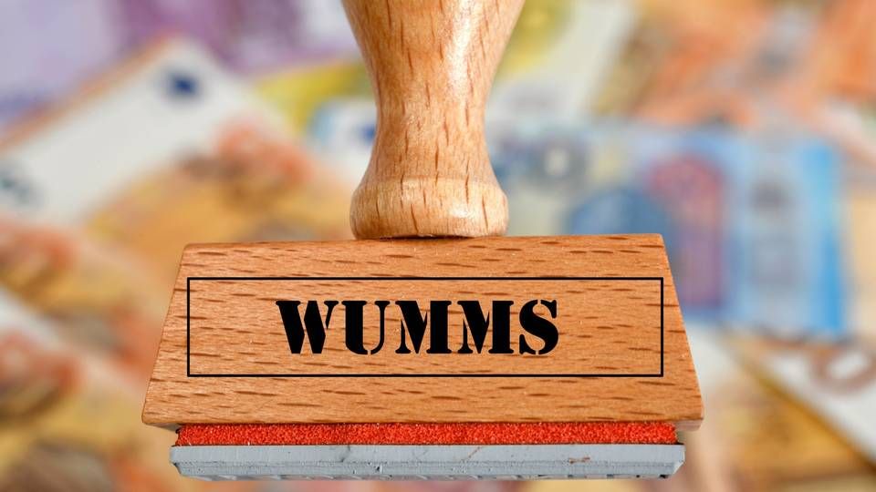 Stempel mit Aufschrift "WUMMS" als Symbolbild für die Nothilfen in der Corona-Krise. | Foto: picture alliance / Eibner-Pressefoto
