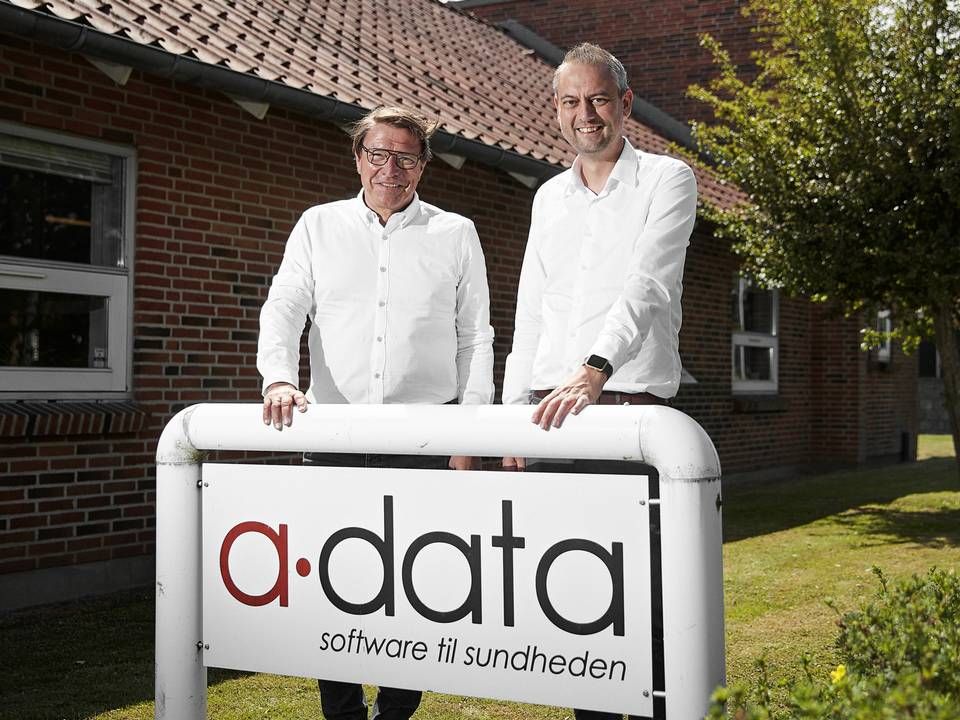 Til venstre Jørgen Granborg, CEO, A-Data A/S, til højre Michael Frank Christensen, VP, EG Healthcare. | Foto: PR