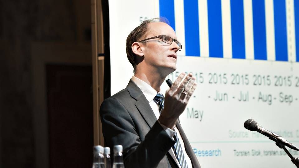 Torsten Sløk speaking at a conference in Denmark in 2016 about the mortgage bonds. | Photo: Lars Krabbe