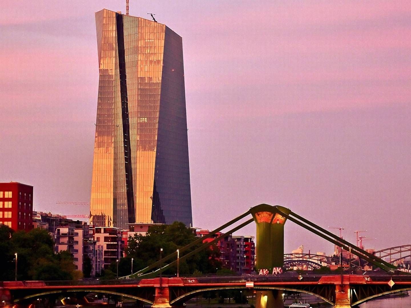 Die EZB hat die Stabilität der Banken weiterhin im Blick. | Foto: picture alliance/Daniel Kubirski