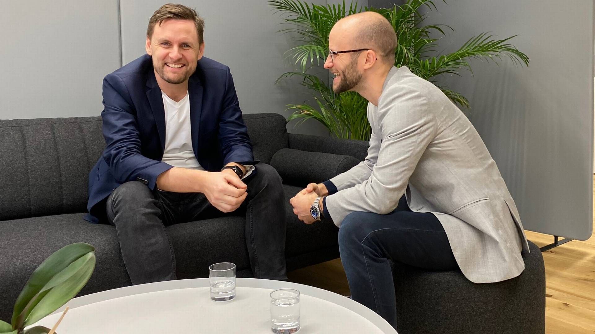 Daglig leder Rune Mai (t.v.) og Jonas Vogt Rasmussen sjef for stategi og partnerskap i Nordic API Gateway kan glede seg over å ha fått plass en ny open banking-løsning hos Danske Bank. | Foto: Noridic API Gateway