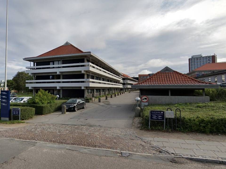 Det eksisterende byggeri på Lerchesgade 35 i Odense skal rives ned som en del af totalentreprisen. | Foto: Google Maps