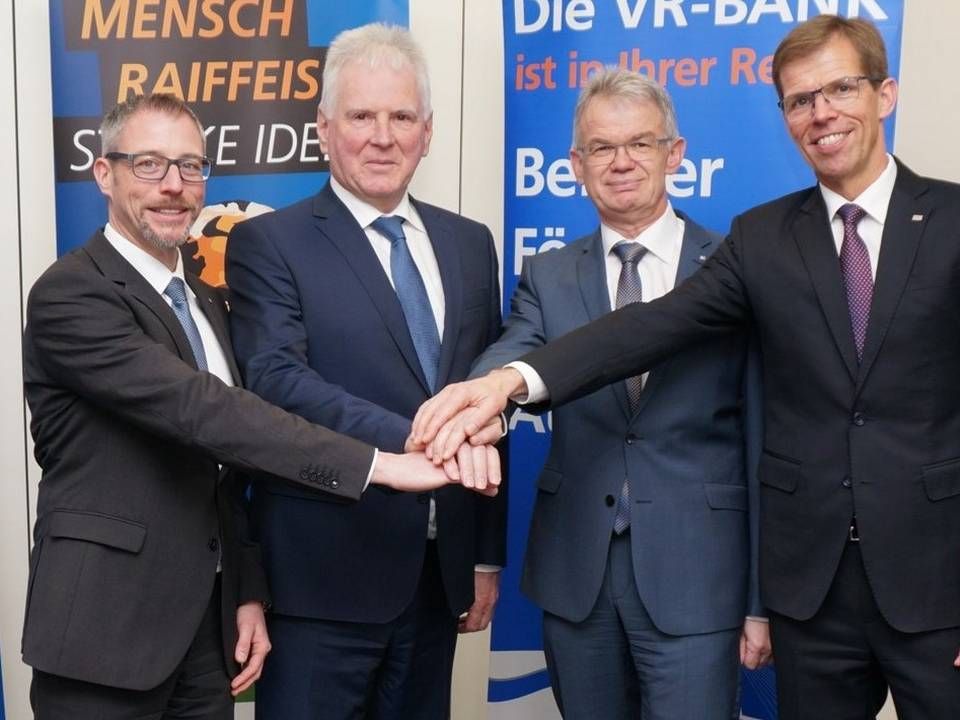Der neue Vorstand (von links): Matthias Herfurth, Walter Schaub, Andreas Harner (Vorstandssprecher), Michael C. Kuch | Foto: Volks- und Raiffeisenbank Neuwied-Linz