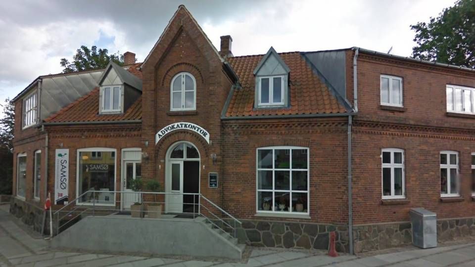 Advokathuset i Samsø bliver brugt af Paul Lorenzen om mandagen og DK Advokaterne torsdagen. | Foto: GOOGLE MAPS