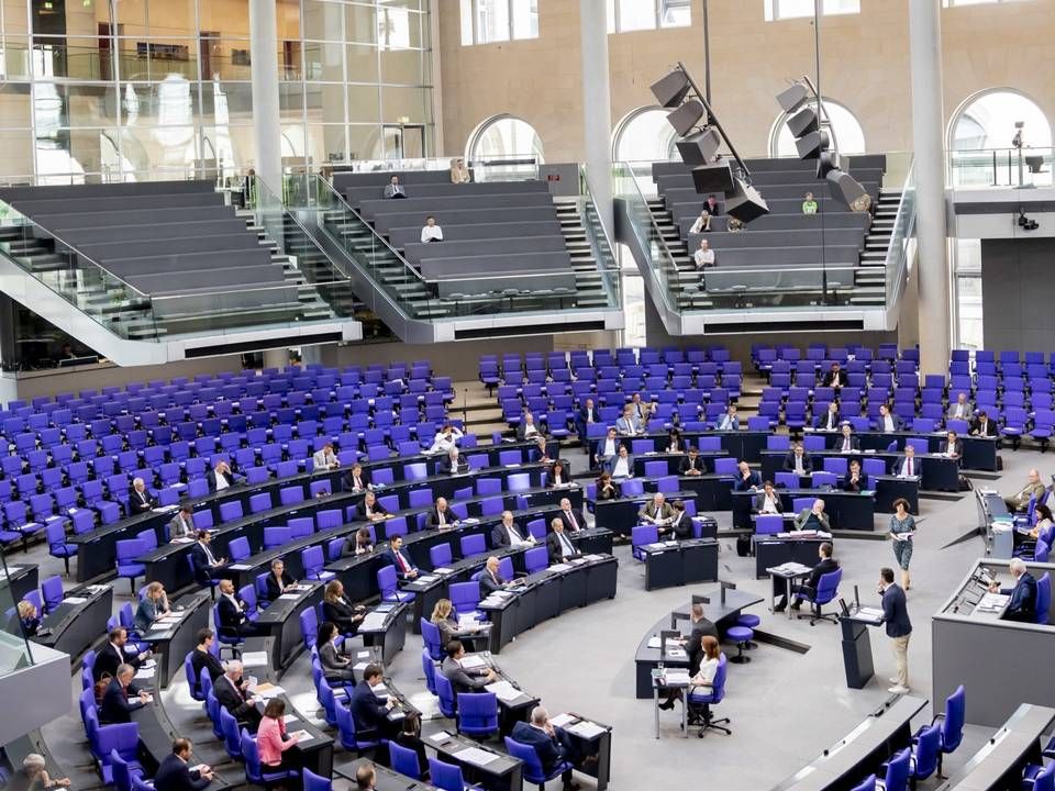 Der Plenarsaal des Deutschen Bundestages ist bei der 170. Sitzung während einer aktuellen Stunde zum «Fall Wirecard» | Foto: picture alliance/Christoph Soeder/dpa