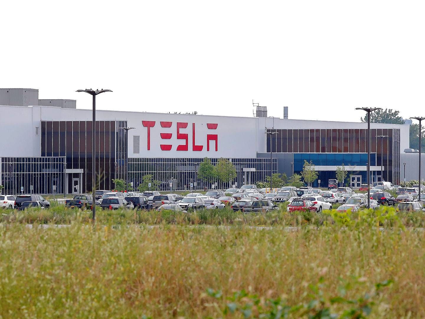 Teslas batterifabrik Gigafactory er skabt i samarbejde med Panasonic. | Foto: Brendan Mcdermid/Reuters/Ritzau Scanpix