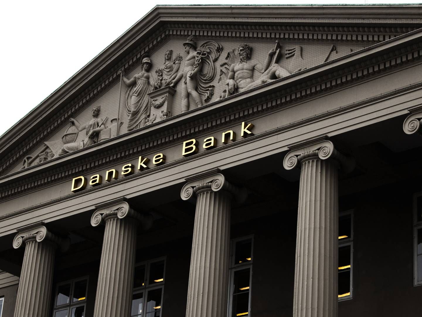 Hos Danske Bank får han titel af senior compliance officer. | Foto: Jens Hartmann Schmidt
