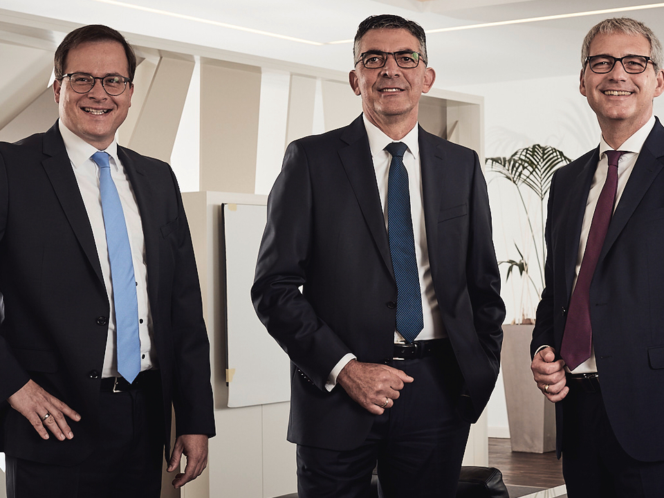 Der neue Vorstand der Volksbank RheinAhrEifel (von links): Markus Müller, Walter Müller und Sascha Monschauer, der Vorstandsvorsitzende | Foto: Matthias Israel/arts unlimited