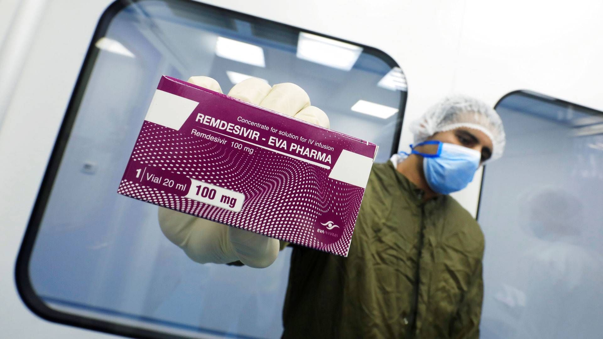 Remdesivir - her i en variant produceret af Eva Pharma - skal nu vurderes af FDA i USA. | Foto: Amr Abdallah Dalsh/Reuters/Ritzau Scanpix