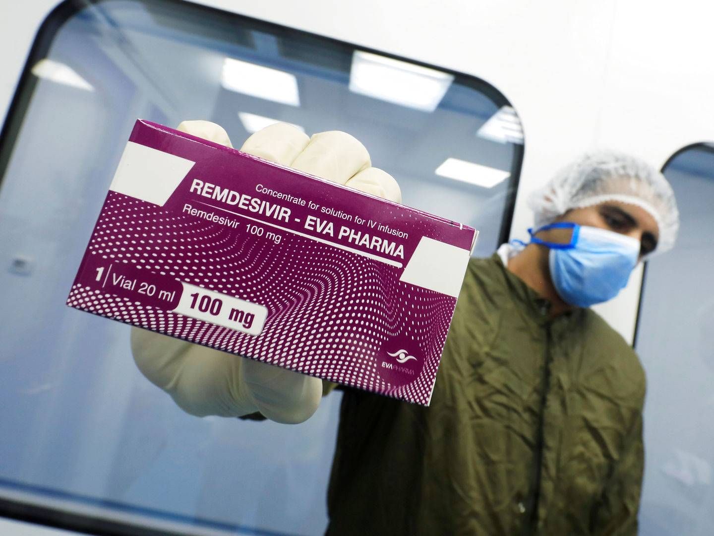 Remdesivir - her i en variant produceret af Eva Pharma - skal nu vurderes af FDA i USA. | Foto: Amr Abdallah Dalsh/Reuters/Ritzau Scanpix