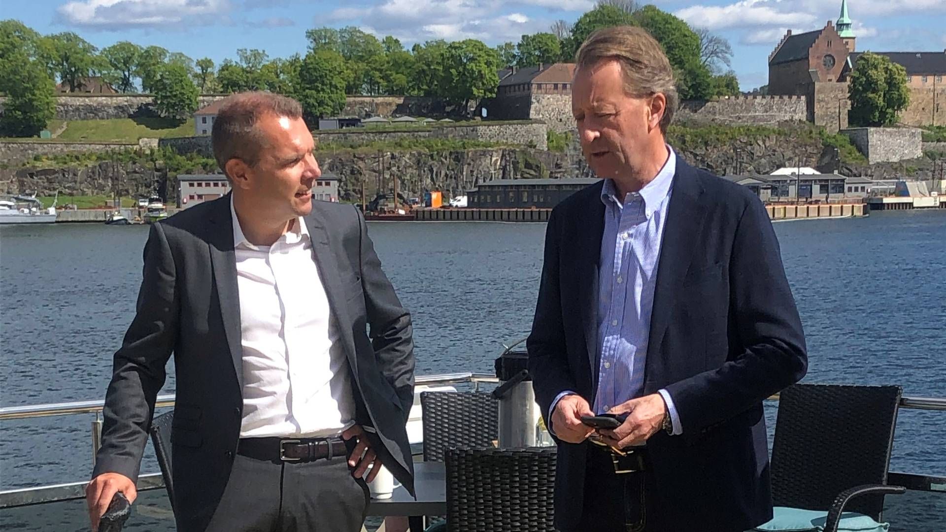 CEO Steffen Syvertsen (L) joined by investor Bjørn Rune Gjelsten during presentation of Agder Energi's plans to build a battery factory. | Photo: PR / Agder Energi