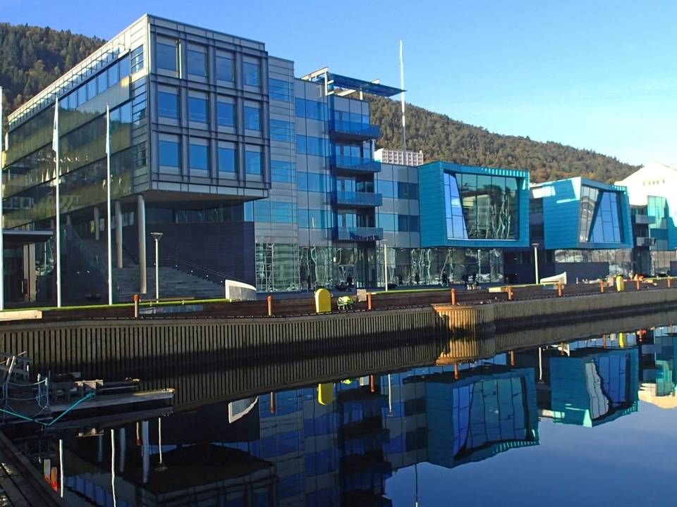 Kun 30-35 prosent av de ansatte i DNB jobber fra kontorene. Her fra bankens regionkontor i Bergen. | Foto: Espen Brynsrud