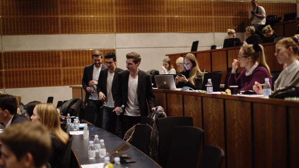 "For at komme i mål med bachelorløftet, kræver det også gode muligheder for de studerende til at tjekke ind og ud af uddannelsessystemet," siger Josefine Boel Rasmussen, uddannelsespolitisk konsulent hos Finansforbundet. | Foto: Melissa Kühn Hjerrild