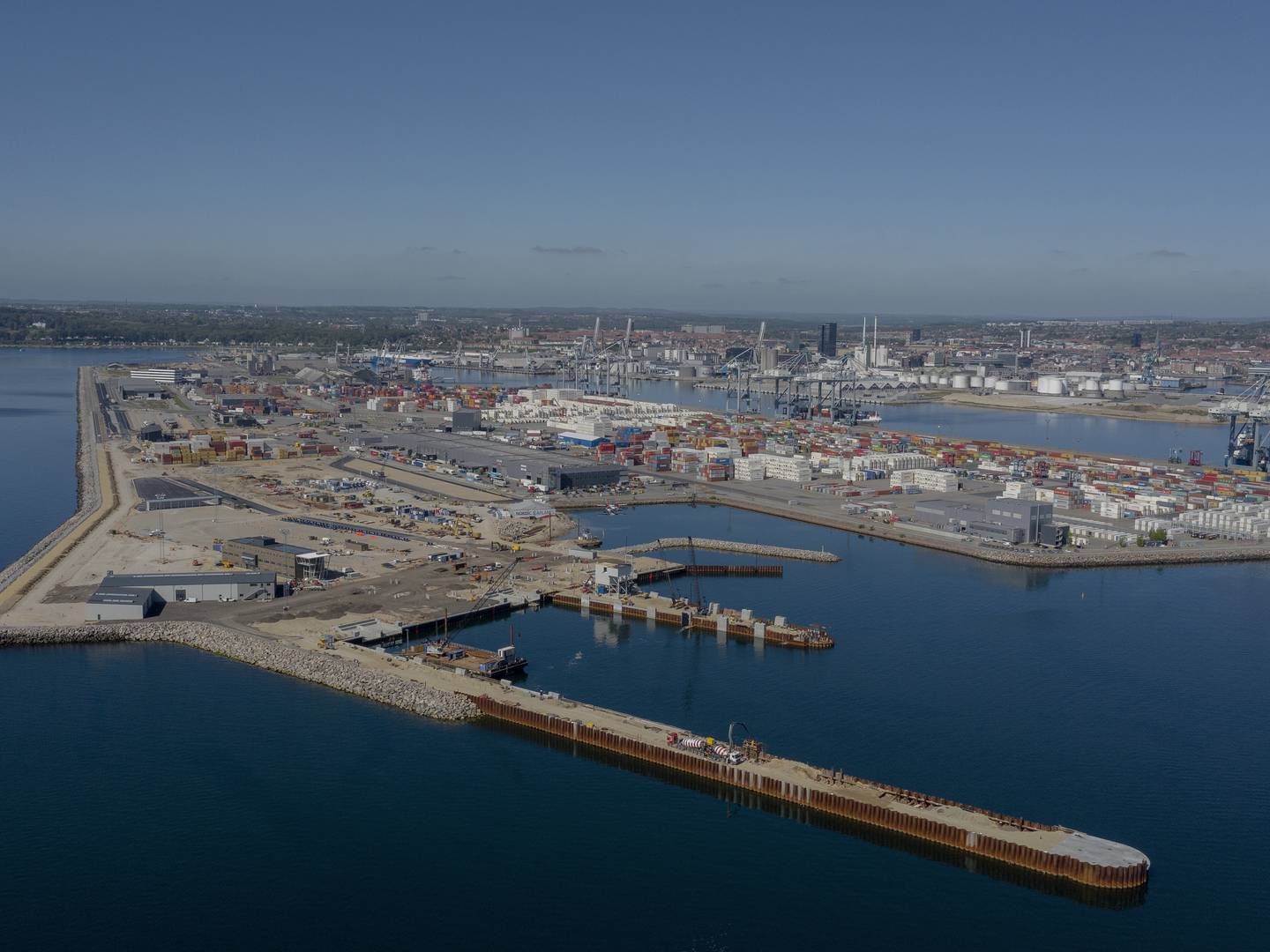 43 hektar var det planen, at Aarhus Havn skulle udvides med. | Foto: Casper Dalhoff/JPA