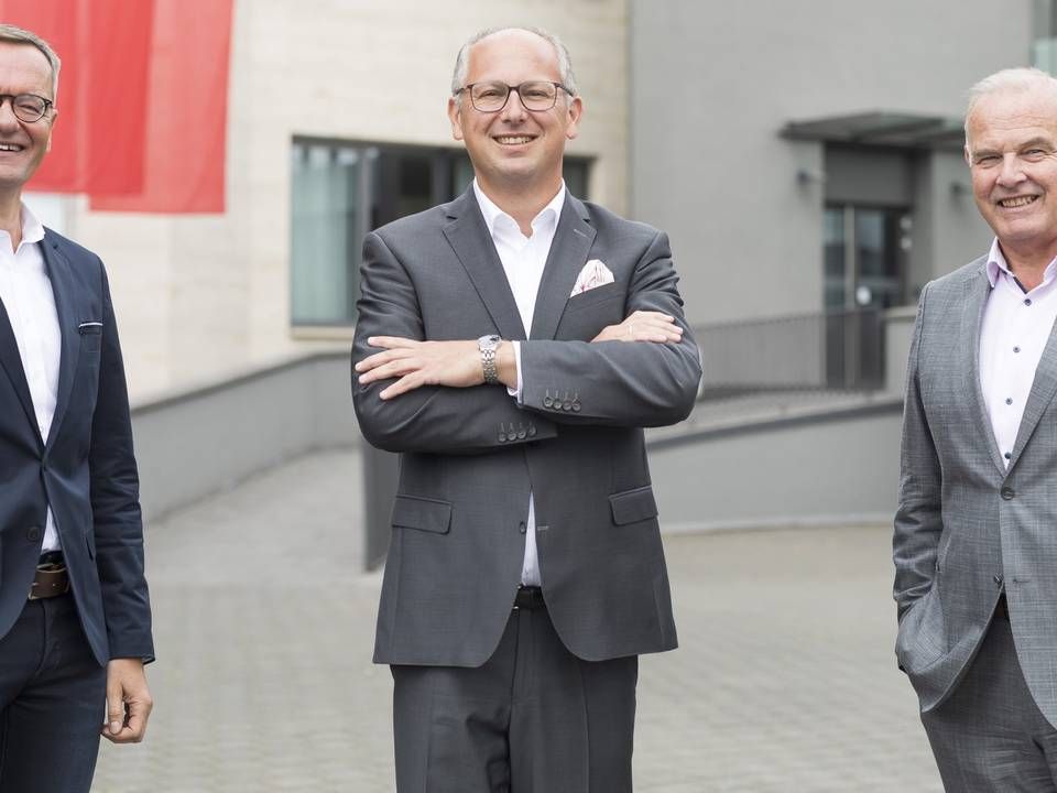 Abschied in Dieburg: Christian Markert (Mitte) mit den Vorständen Markus Euler (links) und Manfred Neßler | Foto: Sparkasse Dieburg