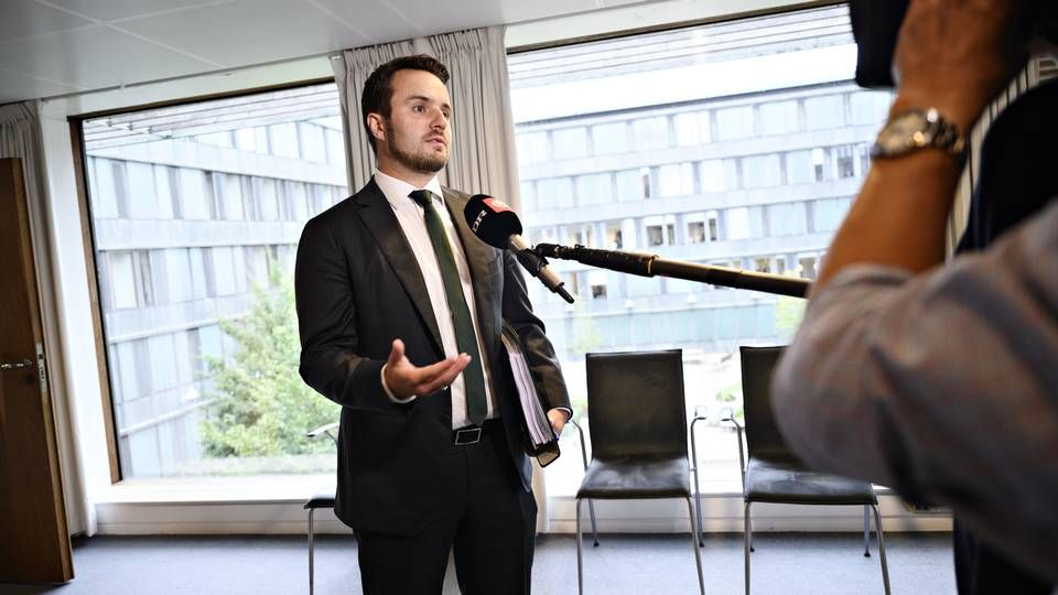 "Selv om der grundlæggende er godt styr på coronasmitten, så er truslen ikke drevet over," siger erhvervsminister Simon Kollerup (S). | Foto: Philip Davali/Ritzau Scanpix