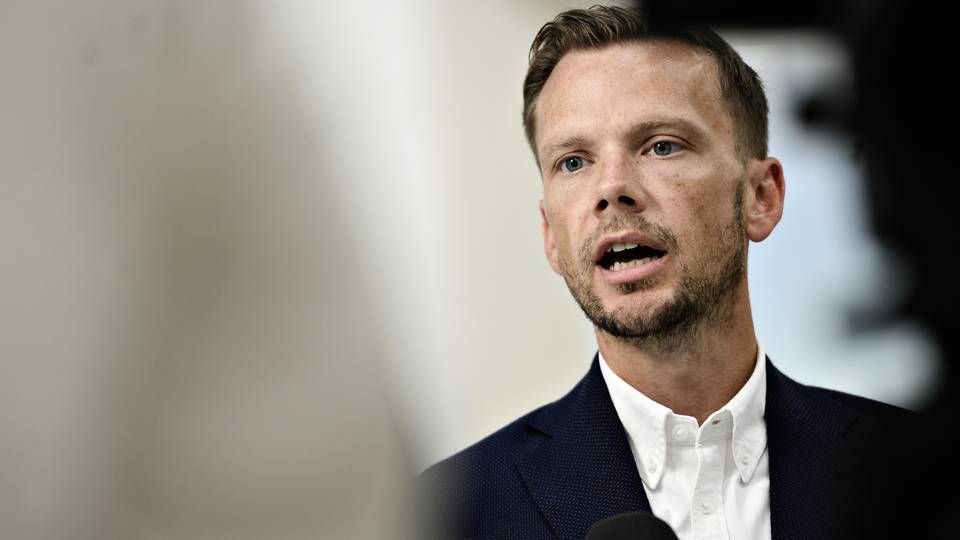 følge beskæftigelsesminister Peter Hummelgaard (S) kan ny jobdelingsordning få betydning for omkring 30.000 arbejdspladser, men det er svært at vurdere, siger han. (Arkivfoto). | Foto: Philip Davali//