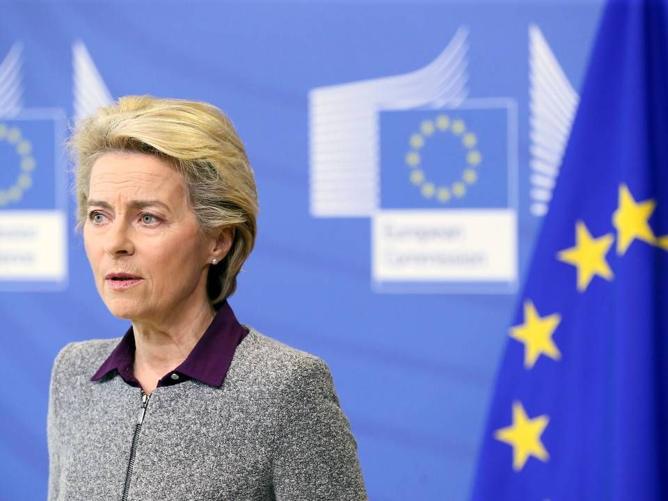 "Intet land og intet kontinent kan nedkæmpe coronavirus på egen hånd. Vi må stå sammen," siger EU-Kommissionens formand, Ursula von der Leyen, i en videobesked. | Foto: POOL/REUTERS / X80003