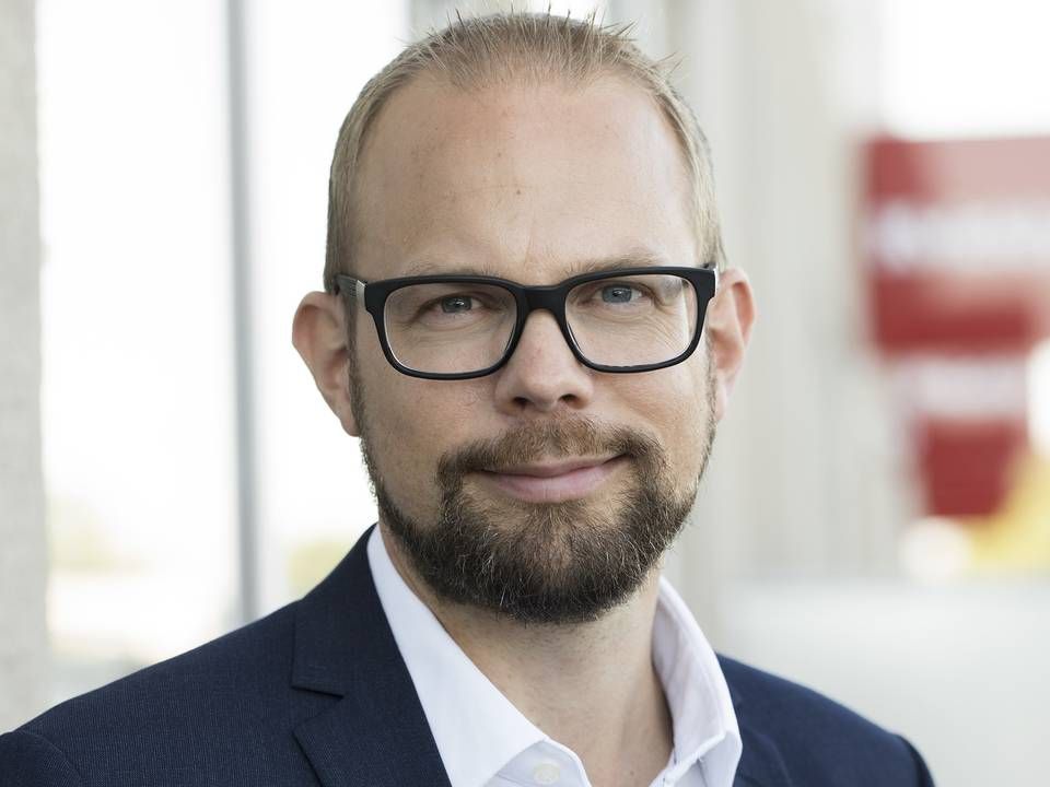 40-årige Kræn Østergård Nielsen stiller sig spidsen for Coop Danmark, hvor han overtager fra Peter Høgsted, der nåede at stå ved roret i syv år. | Foto: PR/Coop