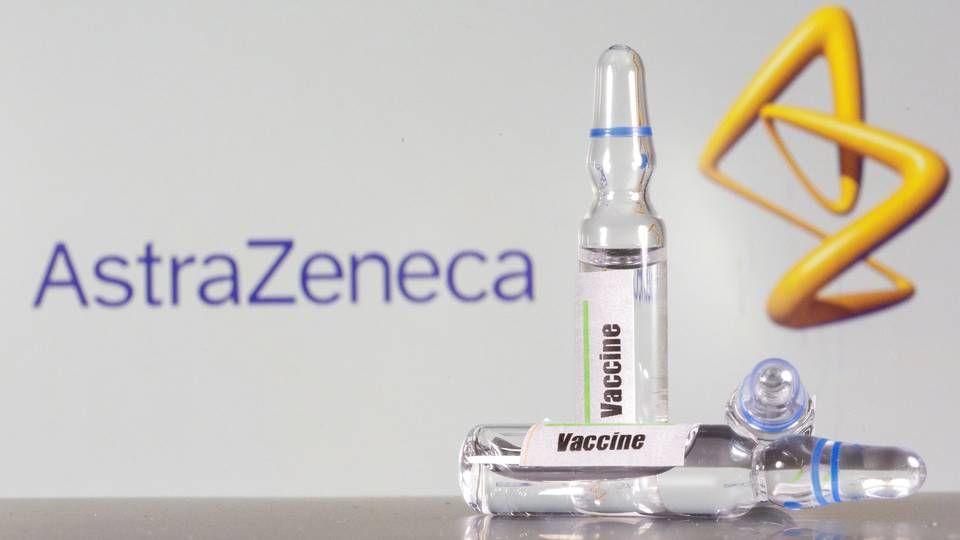 WHO har tidligere omtalt AstraZenecas vaccine som en af de mest lovende til at bekæmpe sygdommen covid-19, men lige nu er forsøgene med vaccinen sat på pause. Medicinalselskabet håber dog at vide, inden nytår, om vaccinen kan bruges. | Foto: Dado Ruvic/Reuters/Ritzau Scanpix