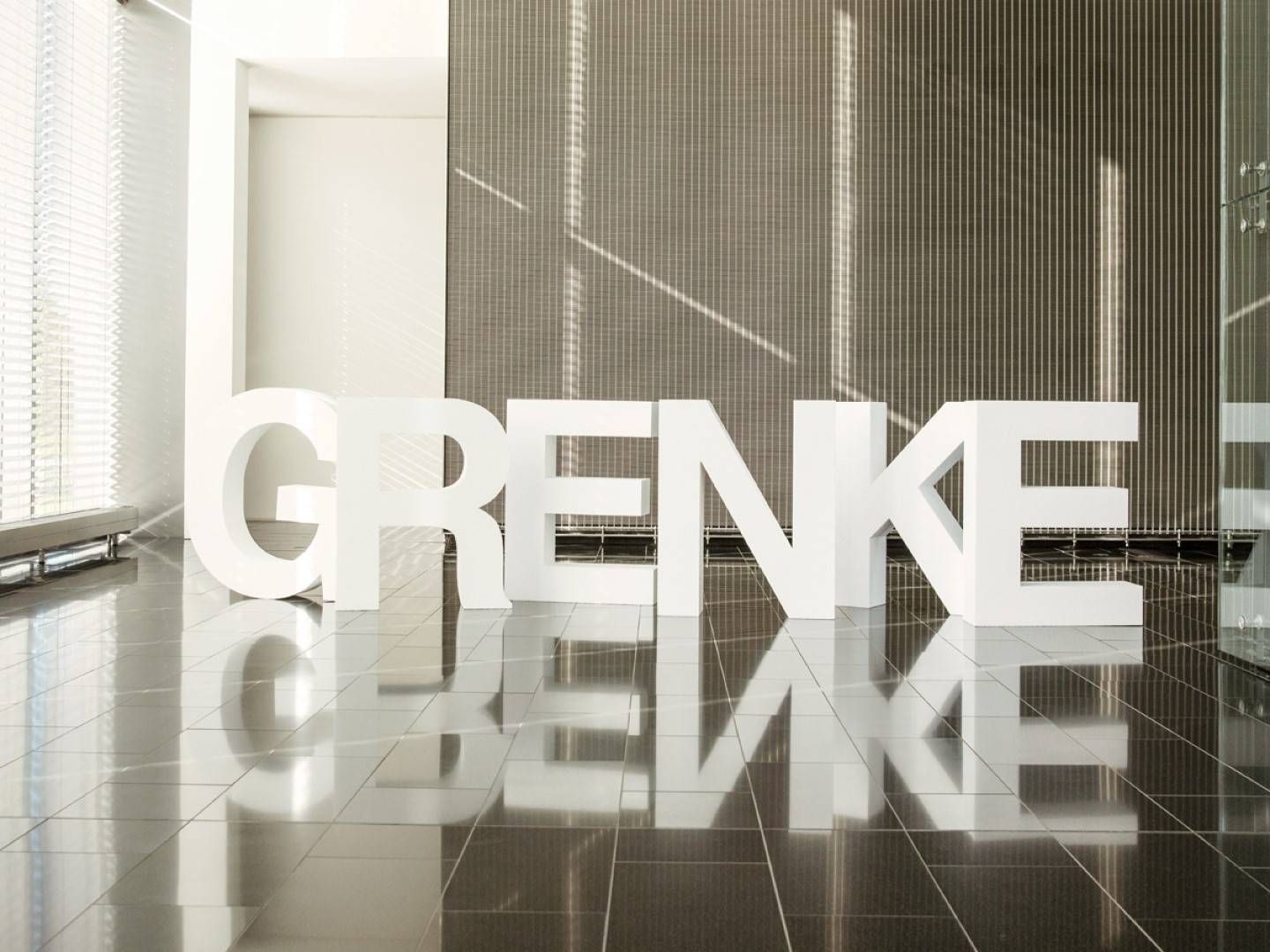Schriftzug der Grenke AG | Foto: Grenke AG