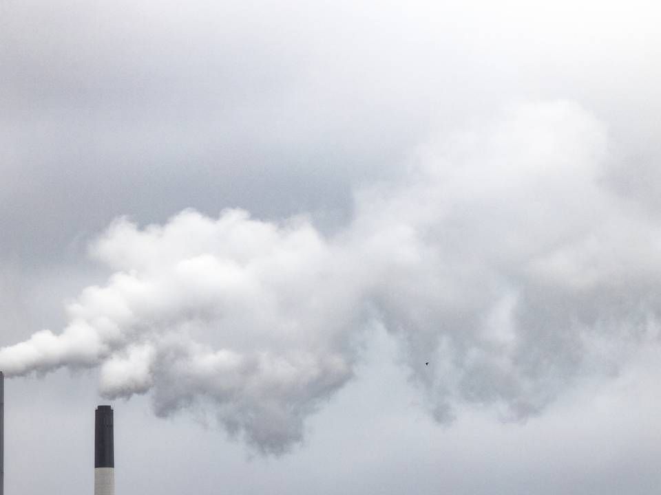 I EU uddeles gratis CO2-kvoter for at forhindre, at EU-virksomheder flytter aktiviteter til lande uden for EU med lavere miljøstandarder. Men der uddeles for mange, og de uddeles for ufokuseret, lyder kritikken fra Den Europæiske Revisionsret. | Foto: Jens Hartmann Schmidt
