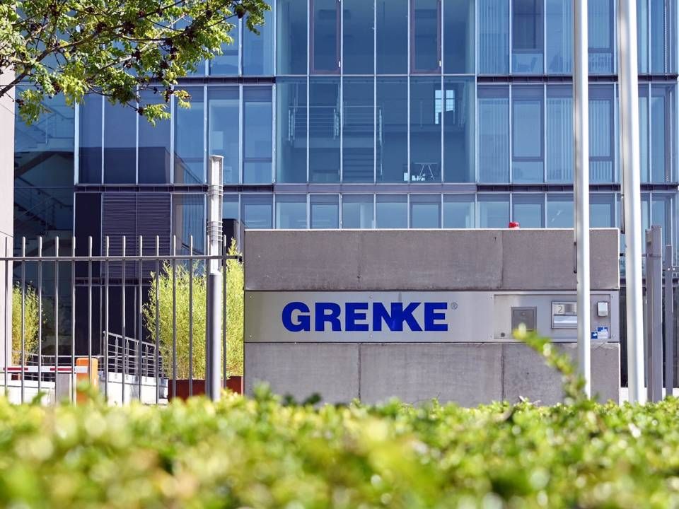 Der Schriftzug des Finanzdienstleisters Grenke AG steht an der Zentrale der MDAX notierten Aktiengesellschaft. | Foto: picture alliance/Uli Deck/dpa