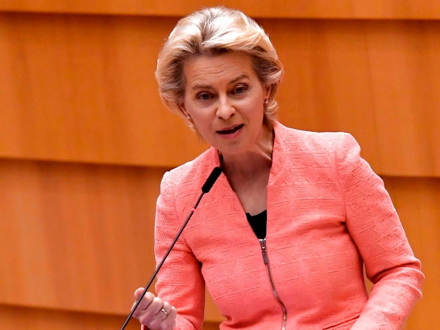 EU-Kommissionens formand, Urusla von der Leyen, vil satse stort på det digitale sagde hu i sin store tale om Unionens tilstand som hun holdt onsdag. Ironisk nok var streamingen af talen så dårlig, at europæerne havde svært ved at følge med. | Foto: John Thys/AFP/Ritzau Scanpix