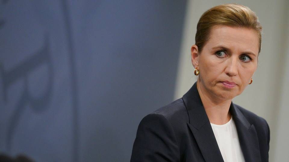 Statsminister Mette Frederiksen (S) opfordrede på et pressemøde torsdag til, at private og offentlige arbejdspladser lader medarbejdere arbejde hjemmefra, i det omfang det er muligt og hensigtsmæssigt. | Foto: Martin Sylvest/Ritzau Scanpix