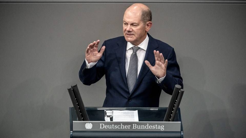 Olaf Scholz spricht in einer aktuellen Stunde des Deutschen Bundestages zu den Cum-Ex Steuerdeals | Foto: picture alliance/Michael Kappeler/dpa