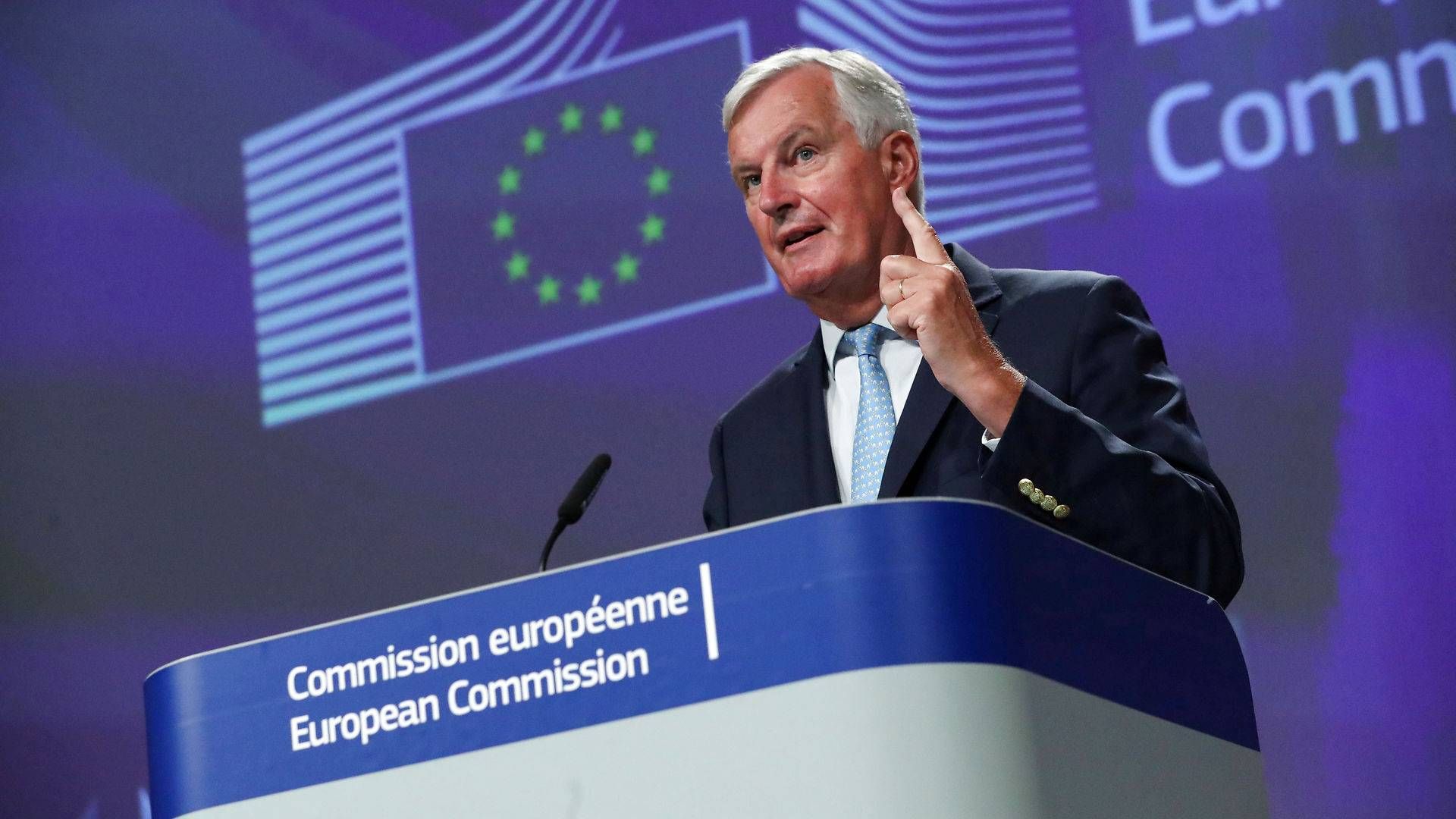 Vi har set det adskillige gange før - og det kommer til at ske igen fredag: EU's chefforhandler for det fremtidige forhold med Storbritannien, Michel Barnier, løfter pegefingeren over for briterne. | Foto: Yves Herman/Reuters/Ritzau Scanpix