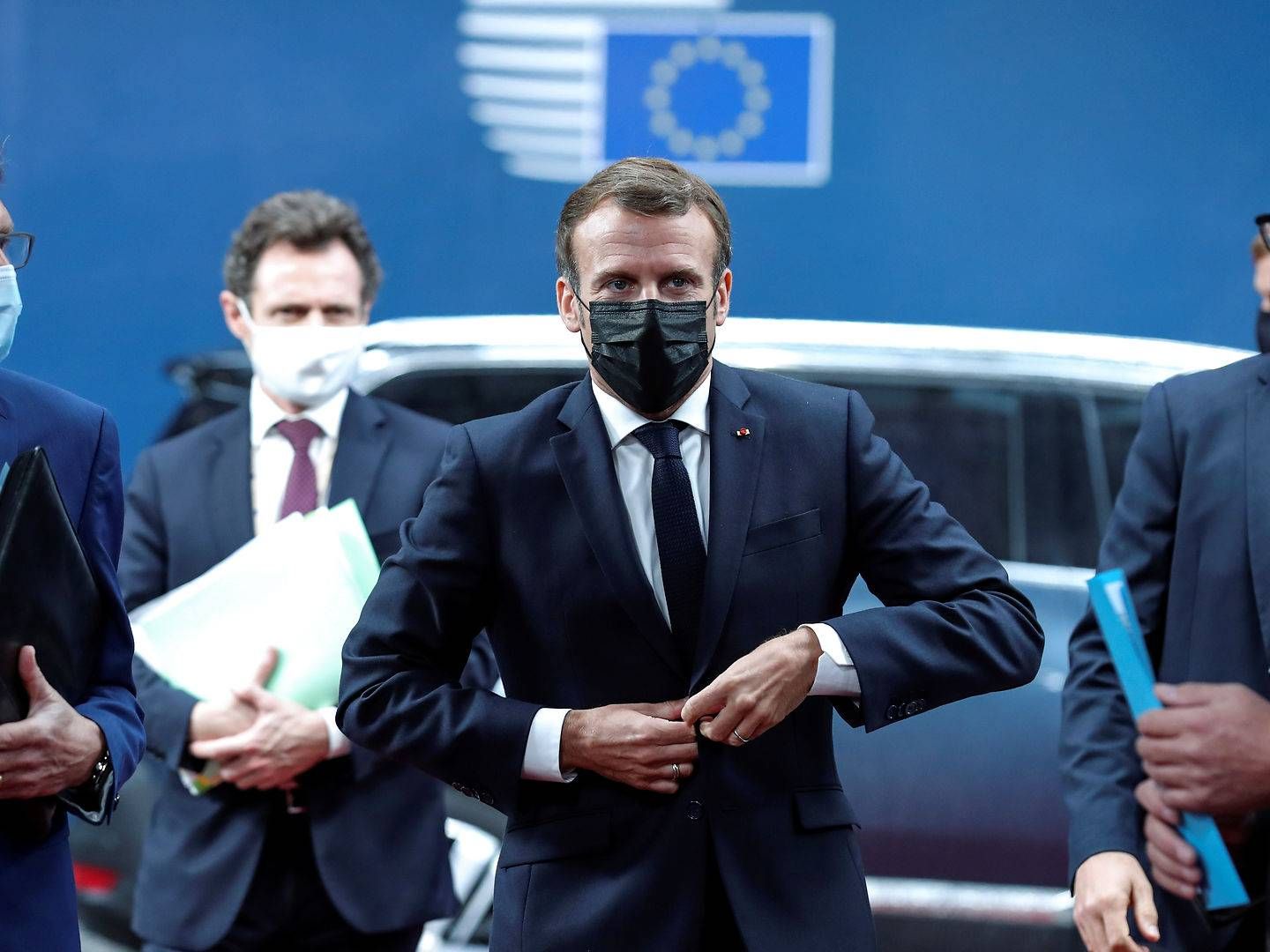 Frankrigs præsident Emmanuel Macron, der her ankommer til stats- og regeringschefernes topmød ei Bruxelles er en af fortalerne for en mere protektionistisk linje i europæisk erhvervsliv i modsætning til, hvad man for eksempel mener i Danmark. | Foto: Pool/Reuters/Ritzau Scanpix