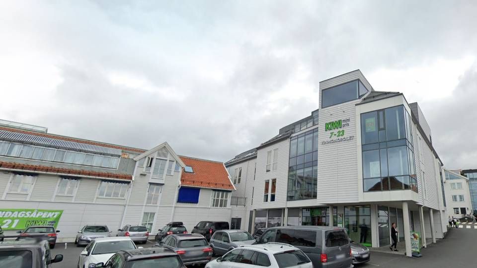 Sparebanken Sørs kontorer i Lillesand. | Foto: Google Maps