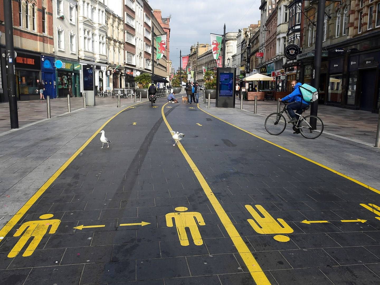 For at stoppe smitten lukker Wales ned i de næste uger og alle opfordres til at blive hjemme. | Foto: Rebecca Naden/Reuters/Ritzau Scanpix