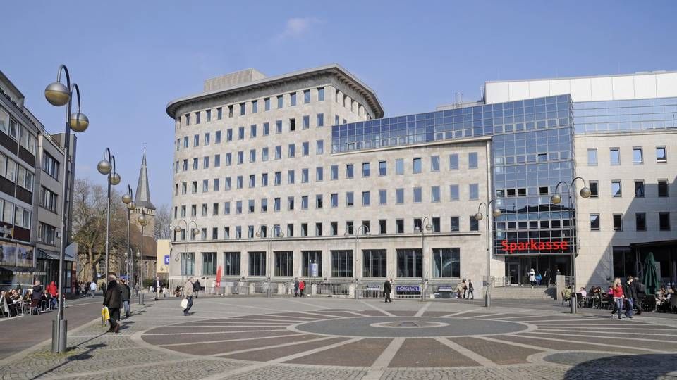 Gebäude der Sparkasse Bochum am Dr-Ruer-Platz in der Bochumer Innenstadt | Foto: picture alliance/imageBROKER