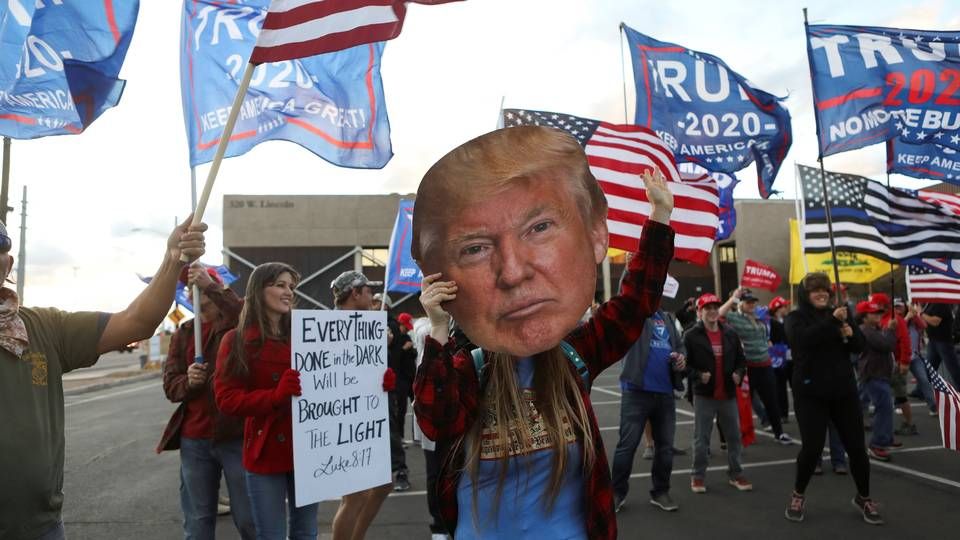 Demonstranter mener, at der er foregået valgsvindel, og at Donald Trump burde have vundet præsidentvalget. | Foto: JIM URQUHART/REUTERS / X02779