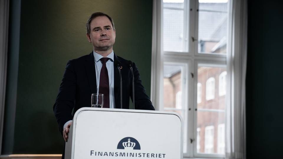 "Vi vil gøre alt, hvad vi kan for at sikre, at danskerne har et job at stå op til," lyder det fra finansminister Nicolai Wammen (S) | Foto: Emil Helms