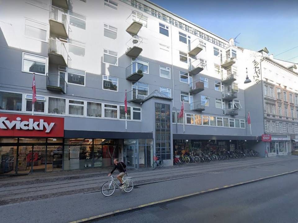 Kvickly-ejendommen på Nørrebrogade i København, et stenkast fra Nørrebro Runddel og metroen, får sammen med en naboejendom ny ejer. | Foto: Google